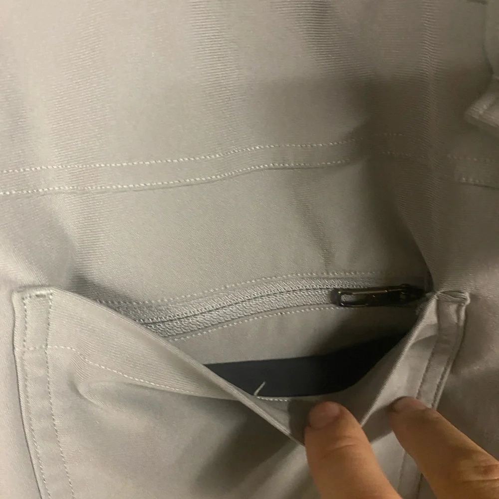 Lululemon Men's Gray Pants - Picture 3 of 6